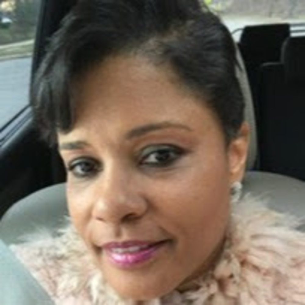 Meet your Posher, Moniqua